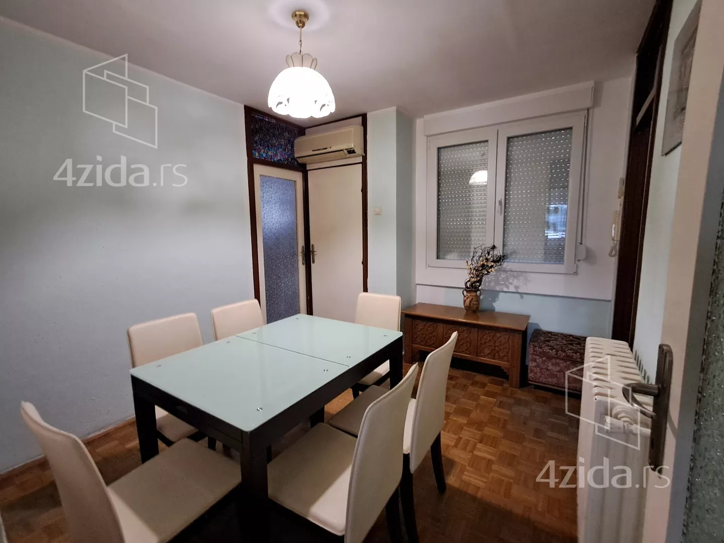 Četvorosoban stan za izdavanje, Bulevar Umetnosti, 850€, 97m² — 4
