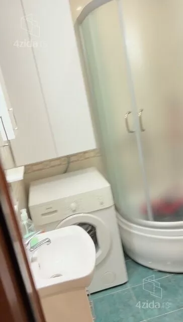 Četvorosoban stan za izdavanje, Jevrema Grujića, 1.100€, 106m² — 4