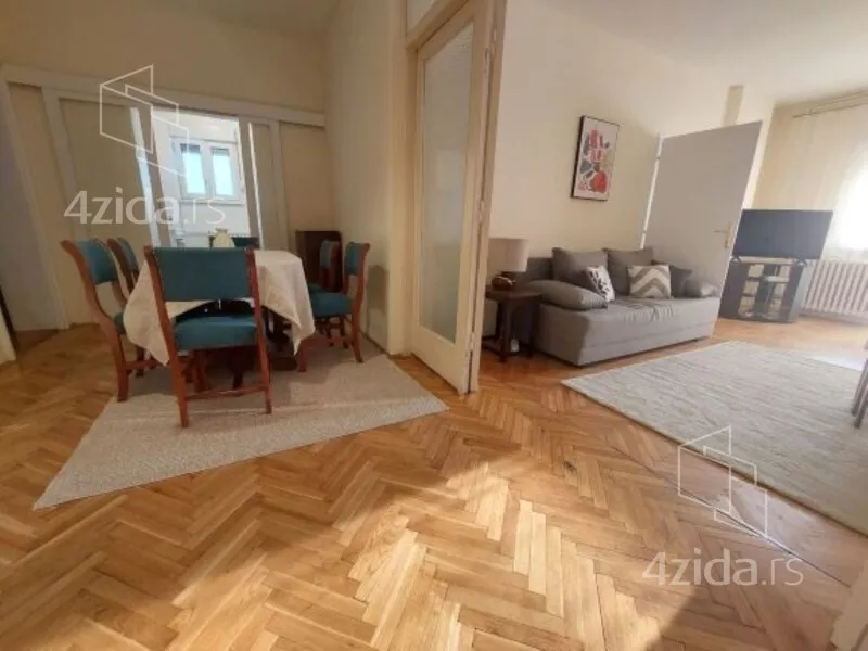 Četvorosoban stan za izdavanje, Lješka 74, 1.100€, 94m² — 2