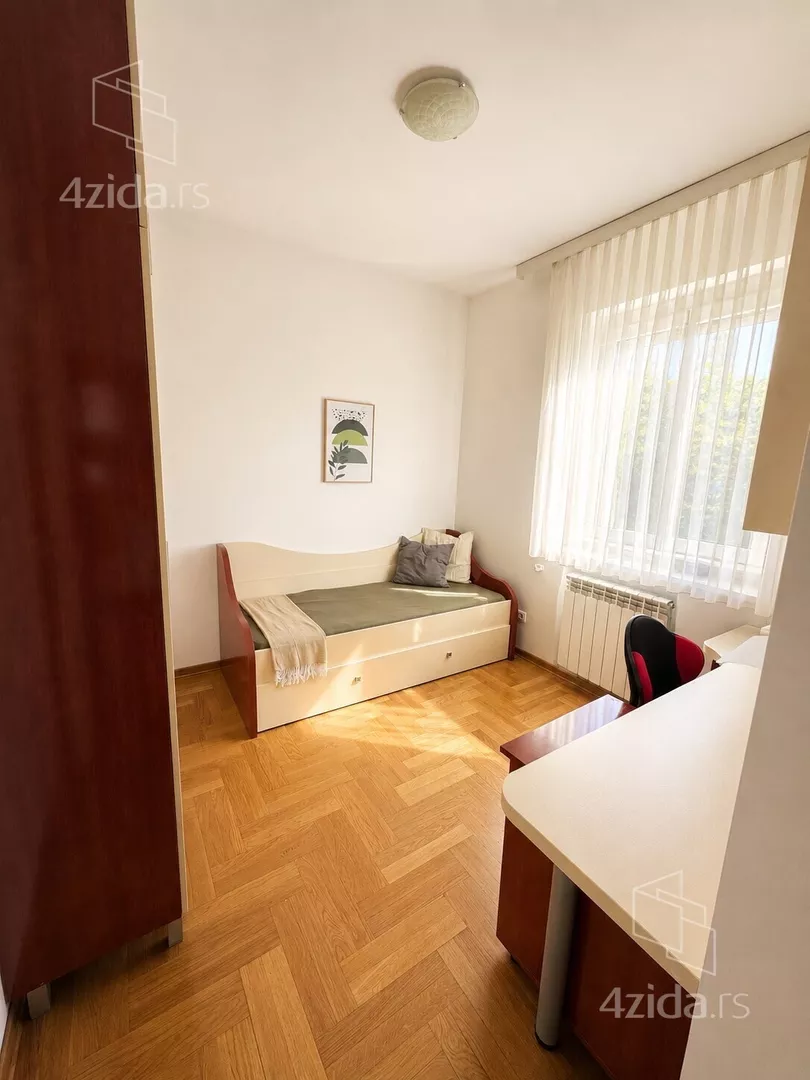 Četvorosoban stan za izdavanje, Miloja Đaka, 2.200€, 95m² — 11