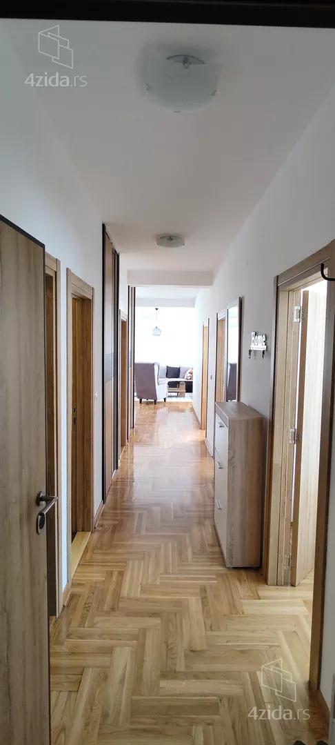 Četvorosoban stan za izdavanje, Vojvode Vlahovića Voždovac, 700€, 88m² — 14