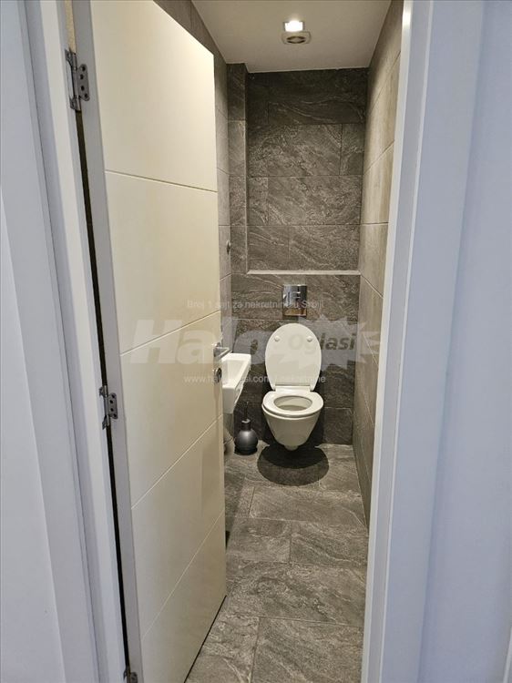 Četvrosoban stan ,Blok 28, 83m2 — 11