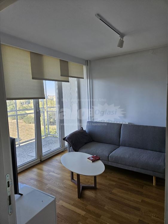Četvrosoban stan ,Blok 28, 83m2 — 14