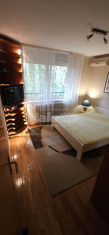 Filmski grad,komforan,kompletno namešten stan,60m² — 8