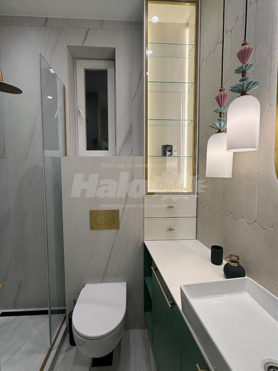 Fully Renovated Apartment, City Center- from Owner — 13