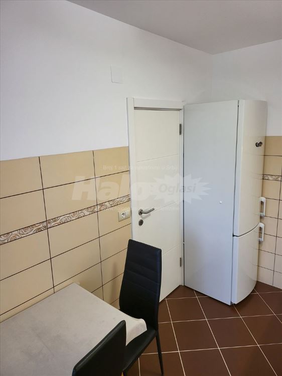 Funkcionalan, 3.0 stan, Banovo brdo, Ada Ciganlija — 6