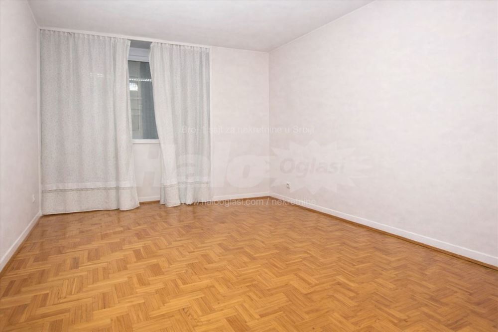 Funkcionalan 3.0 stan na odličnoj lokaciji — 3