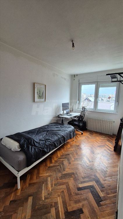funkcionalan i svetao dvosoban stan površine 49 m² — 12