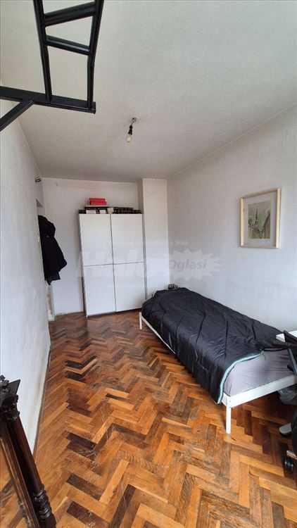 funkcionalan i svetao dvosoban stan površine 49 m² — 14