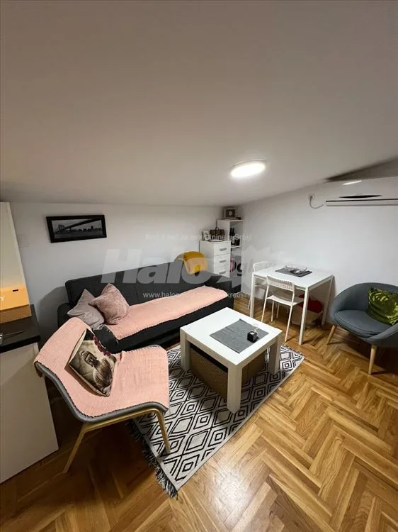 Funkcionalan namešten 1.5 stan (28,5 m²) – Krnjača — 2