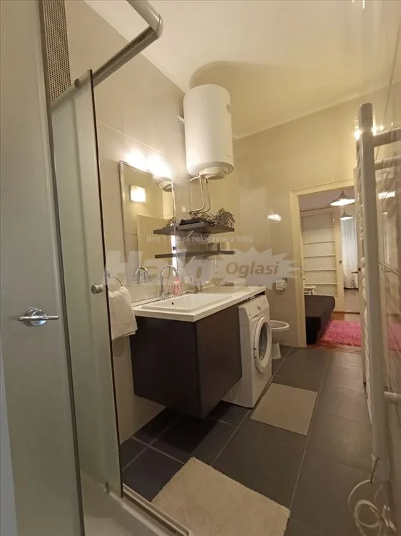 Funkcionalan stan u Knez Mihajlovoj 60m2 — 9