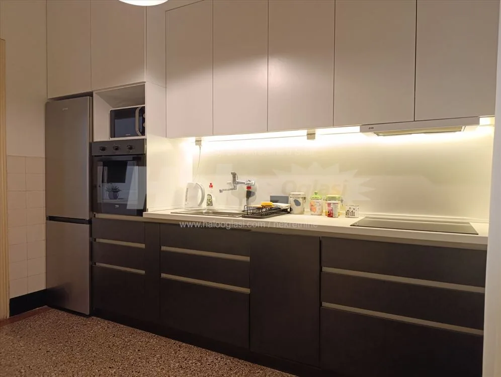 Funkcionalan stan u Knez Mihajlovoj 60m2 — 15