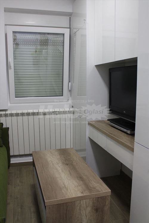 Funkcionalan studio na Dorcolu — 7