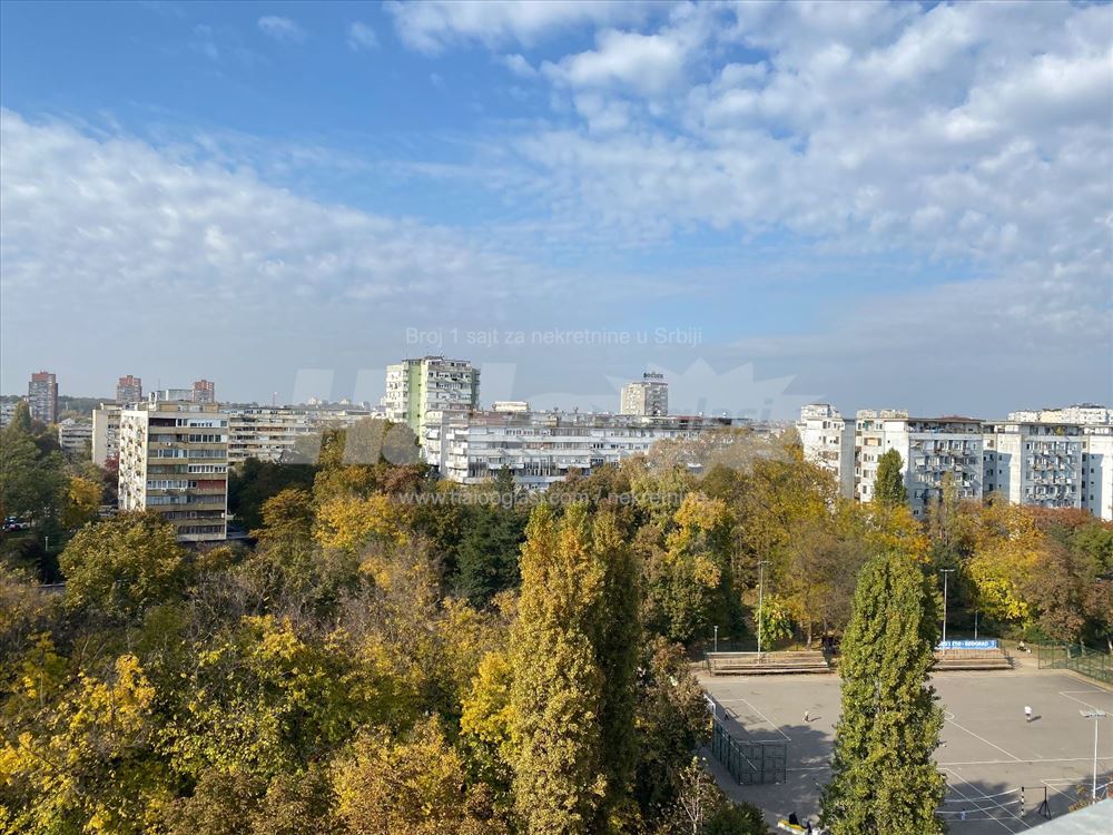 Funkcionalan, svetao stan 39m2 + 17m2 Novi Beograd — 12