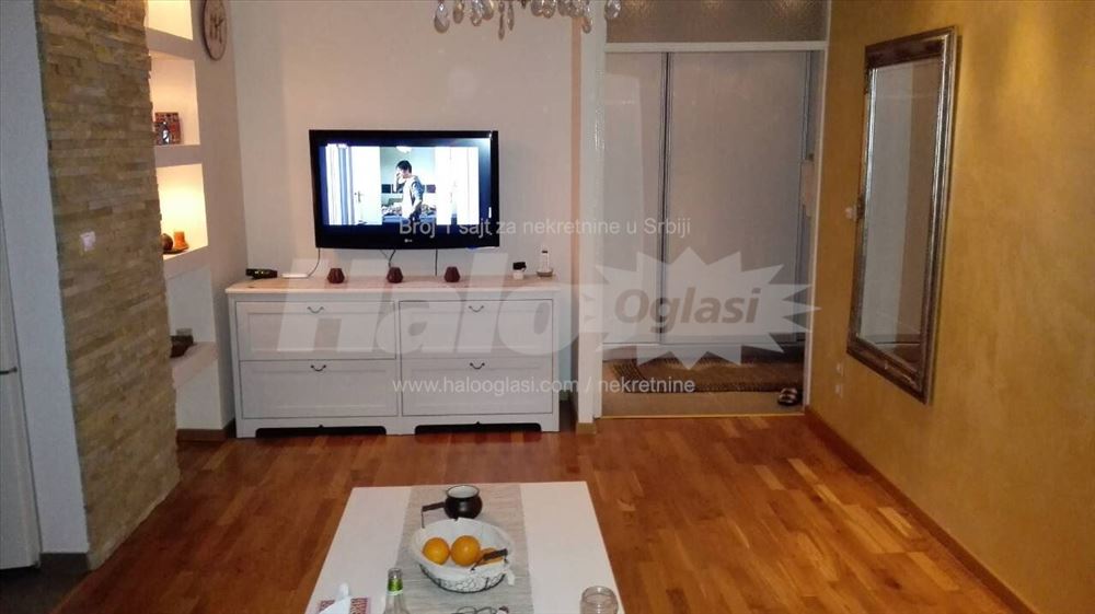 Galenika, potpuno renoviran stan - 52 kvadrata — 3