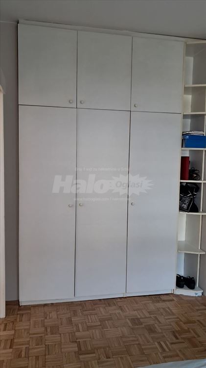 Gandijeva nove zgrade 2.0- 40m2 odlican — 5