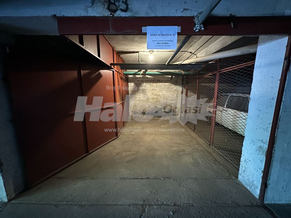 Garaža 10m2 Parking Space Mercator Shopping Centre — 8