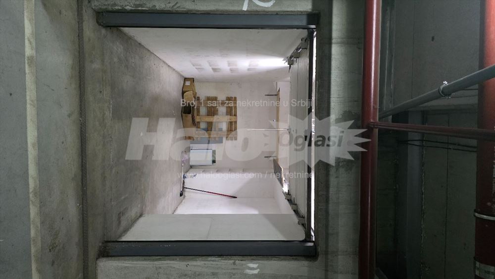 Garaža podzemna box 16m² uknjižena — 2