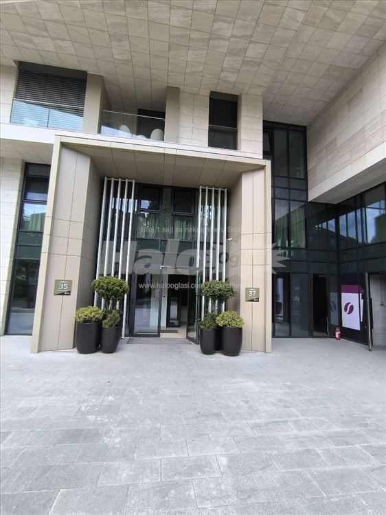 Garažno mesto u lux kompleksu Viva Residence — 3