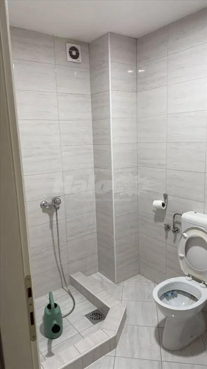 garaza 80 m2 Luke Vojvodica — 9