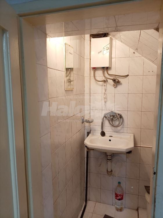 Garsonijera 20m2 nameštena, čista, za jednu osobu — 2