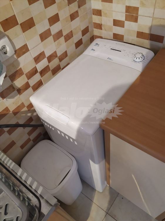 Garsonjera 20m2 Zemun — 6