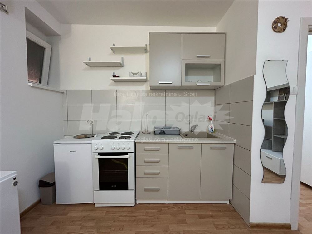 Garsonjera 23m2, Prvomajska, Zemun — 4