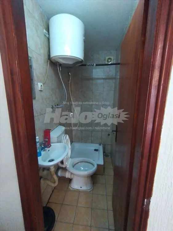Garsonjera 25M2 izdavanje — 2