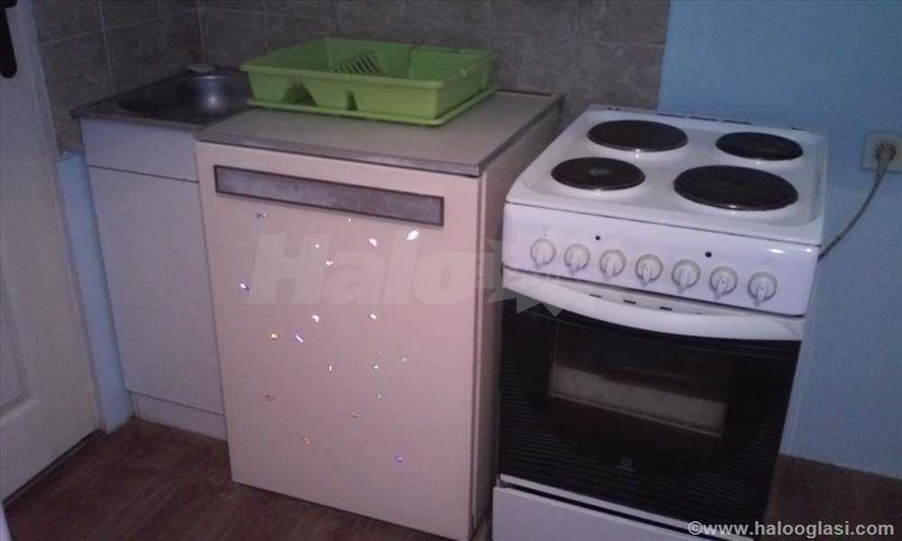 Garsonjera 26 m2, lepo opremljena, EG, Kotež — 5
