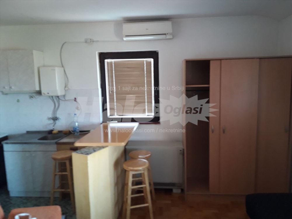Garsonjera, 33m2, Julino brdo — 5