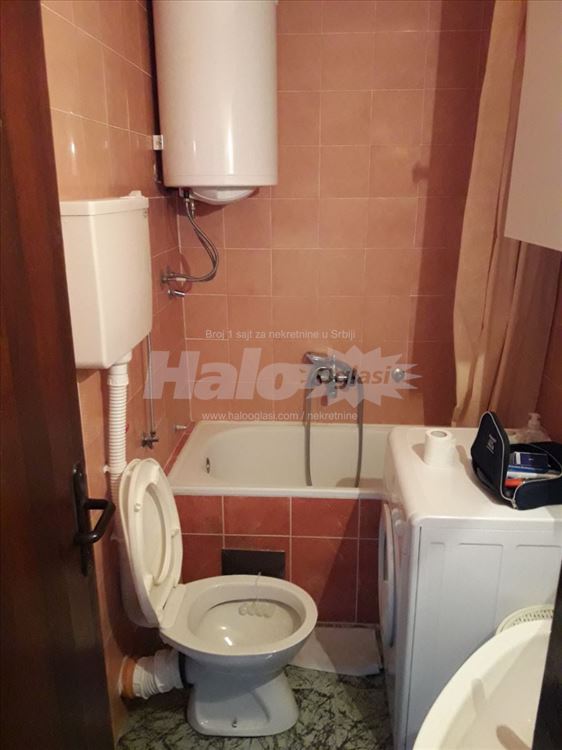 Garsonjera, 33m2, Julino brdo — 6
