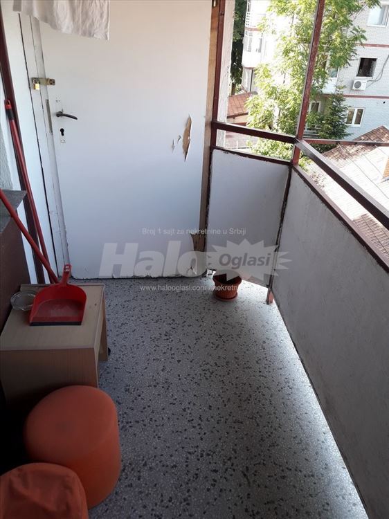 Garsonjera, 33m2, Julino brdo — 8