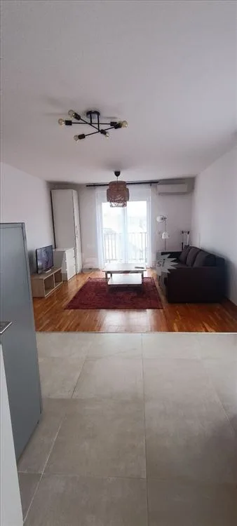 Garsonjera 40m2 Borča — 10