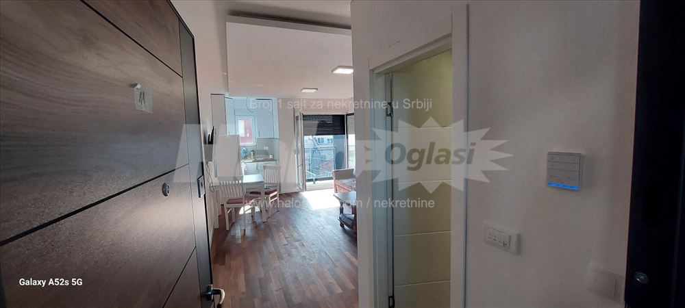 Garsonjera Altina — 9