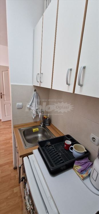 Garsonjera Banovo brdo — 8