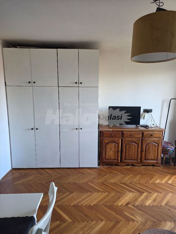 Garsonjera  Bezanijska  kosa — 13