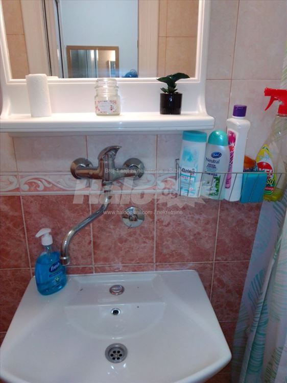 Garsonjera blizu Vukovog spomenika — 8