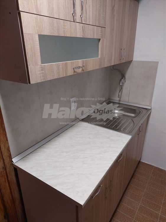 Garsonjera blok 70 — 4
