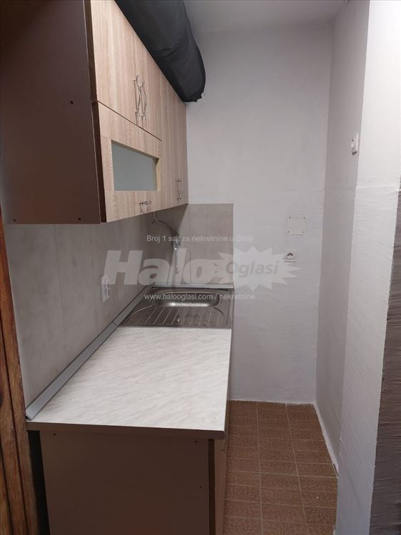 Garsonjera blok 70 — 5