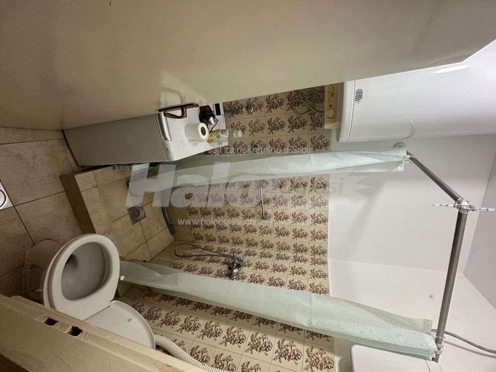 Garsonjera Dimitrij Tucovica kod Gradske bolnice — 5