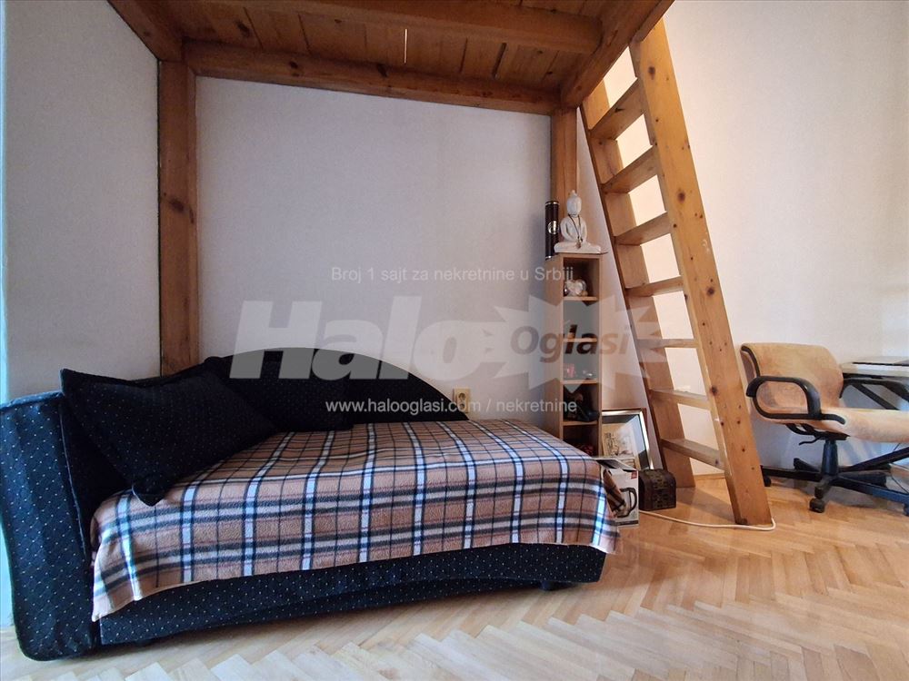 Garsonjera Đeram pijaca — 4