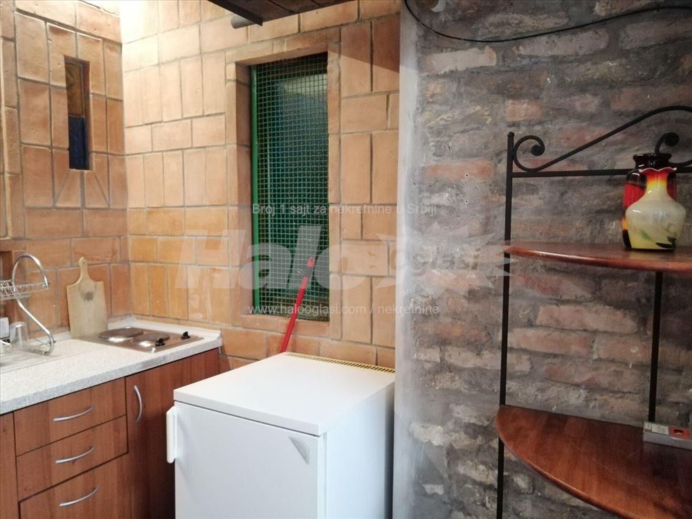 Garsonjera između Kalenic pijace i Hrama — 7