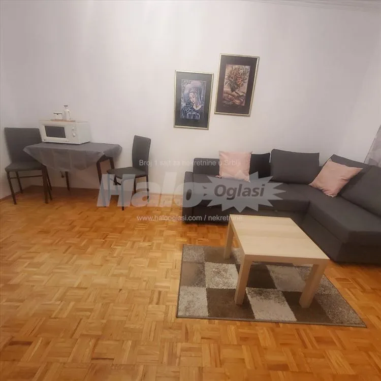 Garsonjera Kanarevo/Miljakovac ll — 4