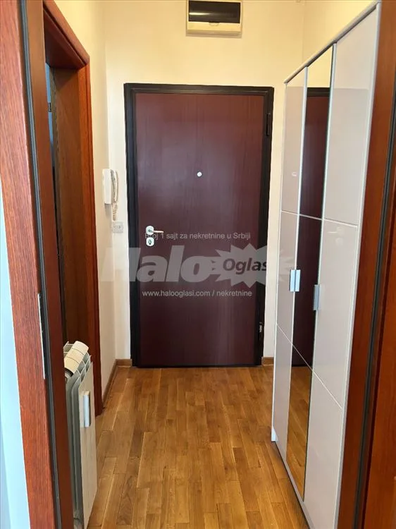 Garsonjera, Knjeginje Julije 11 — 7