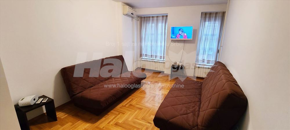 Garsonjera kod Palilulske pijace — 4
