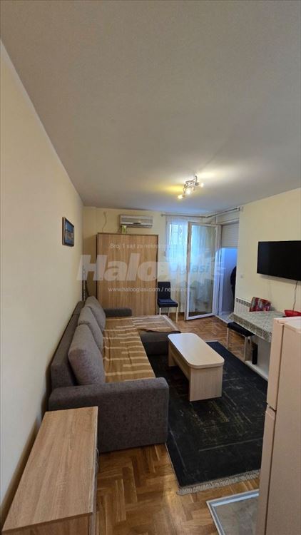 Garsonjera na Ledinama u novoj zgradi — 2