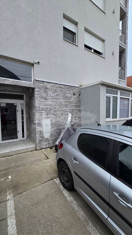 Garsonjera na Ledinama u novoj zgradi — 7