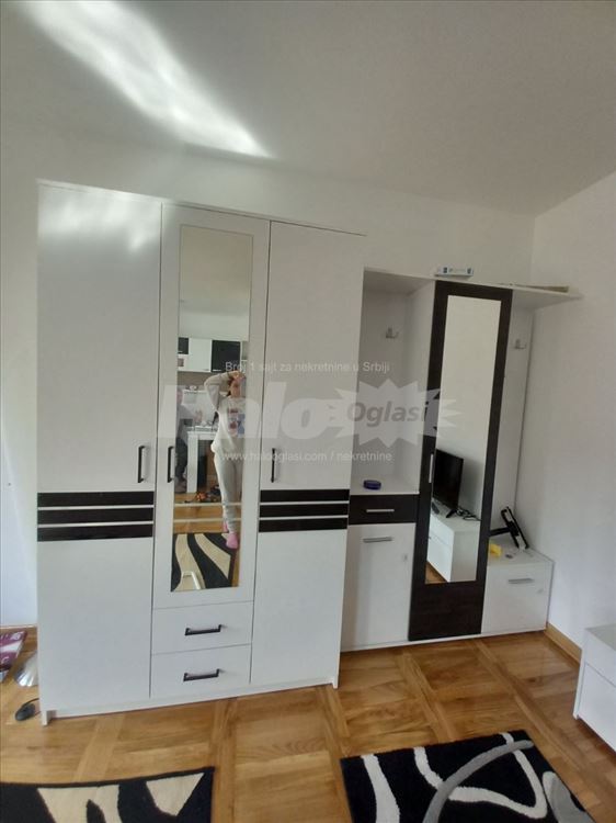 Garsonjera na Zvezdari — 12