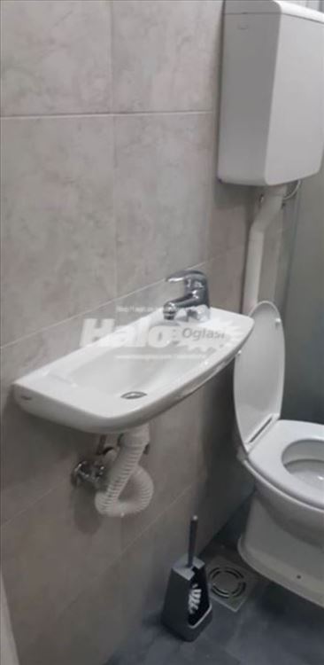 Garsonjera nameštena — 5