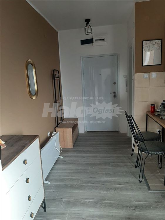 Neuseljavana , nova ,prelepo opremljena — 6